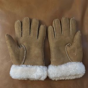 Genuine leather UGG gloves | Size M